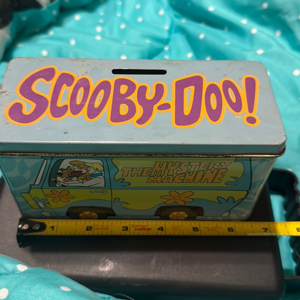 Vintage Scooby Doo metal coin bank